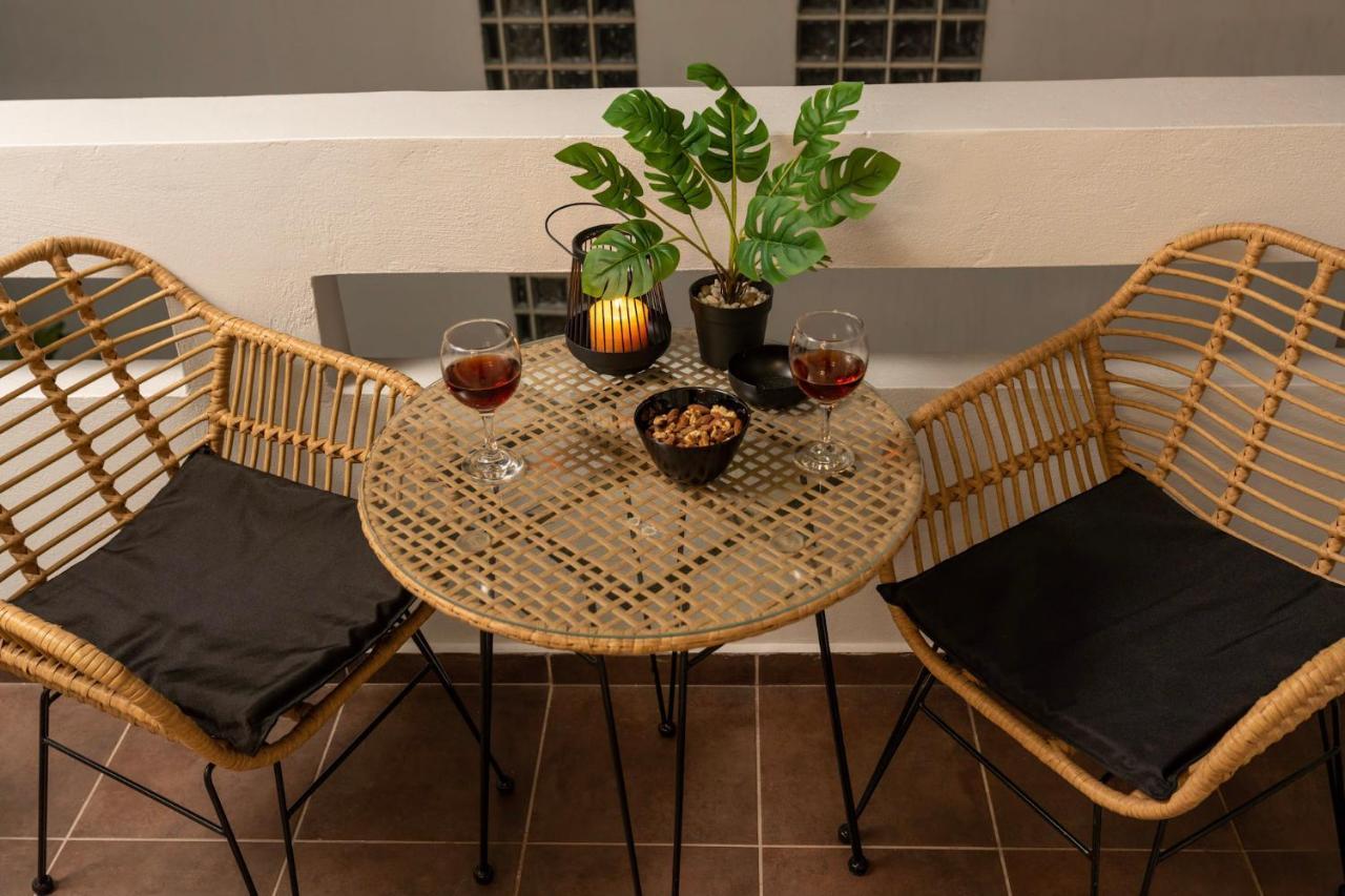 Luxury Town Center Suite, Β1 Heraklion Exteriör bild